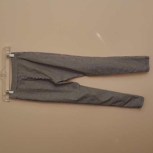 Urban Outfiters Leggings With Zipper Detailing - Picture 4 of 4